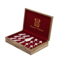 Boîte à bouteille d'huile de parfum en bois de luxe personnalisée avec joli insert en velours taille et logo personnalisés
