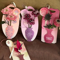 Boîte à fleurs fraîches à main en forme de vase unique, bouquet de œillets pour la fête des mères, portable avec gaufrage, idée cadeau créative