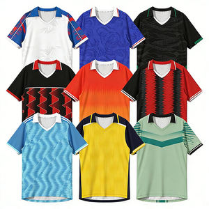 复古足球球衣系列 个性化宽松衬衫 复古运动服 老式足球衫 经典设计 - Product Image 1