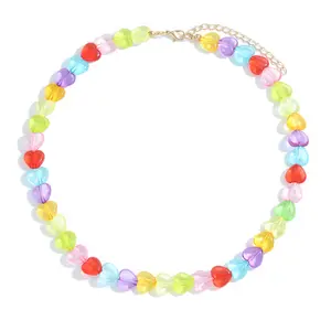 Süße Dame Liebe Acryl Cartoon handgemachte Kette transparente Herz Perle Farbe Choker Halskette für Kinder Mädchen