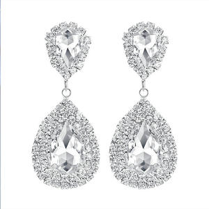 Pendientes largos de cristal transparente para mujer, aretes coreanos, Color dorado y blanco, deslumbrantes, regalo de boda, <span class=keywords><strong>2022</strong></span> - Product Image 1