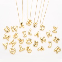 Venta al por mayor burbuja 26 letras nombre collares 18K chapado en oro inicial collares para mujeres 2311 nkeb797