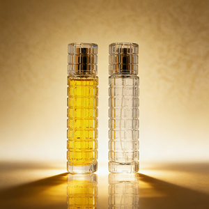 Flacon de parfum élégant à vaporisation fine en <span class=keywords><strong>verre</strong></span> gaufré à carreaux 30ml 50ml, délai de livraison rapide, pour <span class=keywords><strong>achat</strong></span> en gros - Product Image 2