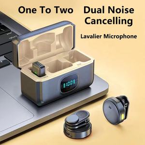 Microfono Wireless Q8 con 2 <span class=keywords><strong>Microfoni</strong></span>, Pulsante Magnetico, Microfono <span class=keywords><strong>Lavalier</strong></span> Wireless con Display Digitale e Custodia Batteria - Product Image 2