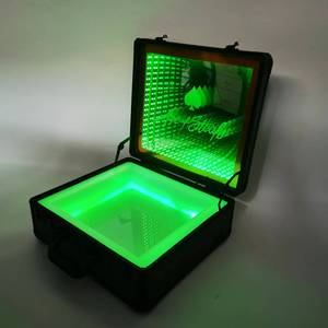 Caja Portadora de Botellas de Champán <span class=keywords><strong>Ace</strong></span> <span class=keywords><strong>of</strong></span> Spade para 6 Botellas, Caja Exhibidora de Botellas de Champán VIP con Luces LED - Product Image 5