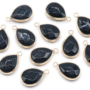 Collier en pierre naturelle et cristal, <span class=keywords><strong>prix</strong></span> <span class=keywords><strong>d</strong></span>'usine, cadeau DIY, pendentif goutte <span class=keywords><strong>d</strong></span>'<span class=keywords><strong>eau</strong></span> en matériaux mixtes 14*23mm pour femmes et hommes - Product Image 4