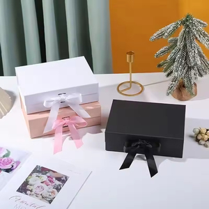 Caja de Regalo Magnética, Reciclable, Rígida, Personalizable y Hecha a Mano con Tapa con Lazo para Cumpleaños, Bodas y San Valentín - Product Image 4
