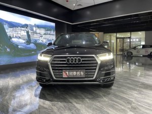 รถยนต์มือสอง <span class=keywords><strong>Audi</strong></span> <span class=keywords><strong>Q7</strong></span> AWD Turbo 3.0T Premium Plus 4 ประตู SUV ปี <span class=keywords><strong>2017</strong></span> ล้อแม็ก R20 เบาะหนังสีเข้ม หลังคาซันรูฟไฟฟ้า กล้องมองหลัง พวงมาลัยซ้าย - Product Image 2