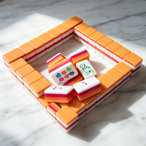 Juego de Mahjong Portátil de 4 Capas, Lujoso, Estilo Americano Clásico, Elegante, de Plástico, Marca Miss Darling, para Entretenimiento, Póker y Regalos - Product Image 1