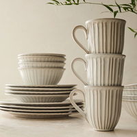 Plats en céramique fantaisie de luxe ensembles d'assiettes en porcelaine assiettes en porcelaine porcelaine mariages restaurant céramique bon fabricant d'assiettes