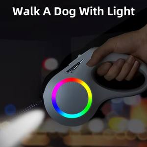 Ingrosso guinzaglio per animali domestici con LED in Streaming colorato al guinzaglio per cani ricaricabile - Product Image 2