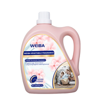 Détergent à lessive liquide écologique en gros, formules personnalisées pour vêtements, parfumé et doux, conditionné en bouteilles