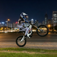 Surron Light Bee X 2026, Spécifications Haut de Gamme, 72V, Système d'Amortissement Premium, Moto Tout-Terrain Électrique Professionnelle Enduro
