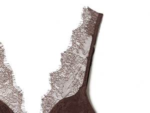 TAOP&ZA Primavera 2026 Nuovi Arrivi: Top in Raso <span class=keywords><strong>con</strong></span> Scollo a V, <span class=keywords><strong>Spalline</strong></span> <span class=keywords><strong>Sottili</strong></span> e Dettagli in Pizzo, Elegante e Semplice 8986331 - Product Image 4