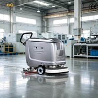 Mesin Scrubber Dryer Lantai ST-X40 Profesional dengan Tangki Air Besar dan Dua Sikat untuk Komersial