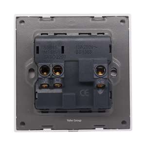 Prise murale britannique 3 trous 250V 13A avec 1 interrupteur mural et 1 prise - Product Image 6