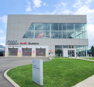 Uruguay : Offre Spéciale – Hall d'exposition préfabriqué en acier pour concessionnaires <span class=keywords><strong>Audi</strong></span> 4S – Conception de salles d'exposition automobiles pour concessionnaires automobiles - Product Image 4