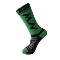 Chaussettes de cyclisme professionnelles personnalisées en gros pour hommes et femmes, respirantes, absorbant la transpiration et à séchage rapide