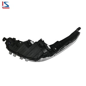 LAMPE TÊTE AUTO pour <span class=keywords><strong>TOYOTA</strong></span> <span class=keywords><strong>YARIS</strong></span> 2019-2020 FEU TÊTE - Product Image 4