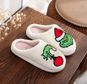 Femmes filles dames hiver Noël peluche polaire intérieur maison chaud pantoufle - Product Image 4