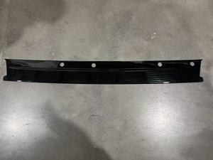 Großhandel Chrom Schwarz Kunststoff 135/165CM Wischerblatt-Panel LKW-Karosserie Ersatzteile Zubehör Fabrik für ISUZU NQR 2005 2006 600P - Product Image 5