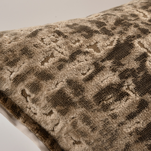 Cuscino Lombare in Velluto Tagliato Stile Vintage Echo, Federa Rettangolare Beige con Motivo Irregolare Stile <span class=keywords><strong>Old</strong></span> Money per Sala Espositiva - Product Image 5