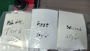 กระดาษกรองไอเสียเครื่องยนต์ 125 กรัม 80 กรัม: กระดาษเยื่อไม้, วัสดุผสม, วัสดุเมลต์โบลนโครงสร้างสเกเลตันสำหรับอุตสาหกรรมยานยนต์ - Product Image 1