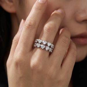 แหวนเพชรทรงหัวใจแบบฝังขอบ - ทอง 9k, 14k, 18k - Product Image 2