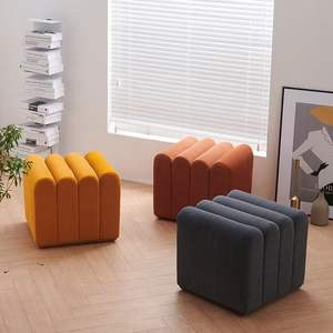 クリエイティブドットチェア-モダンな積み重ね可能なポータブルシューズスタンド＆ローチェア-ベッドサイドフットスツール-アパートに最適な寝室用エンドテーブル - Product Image 2