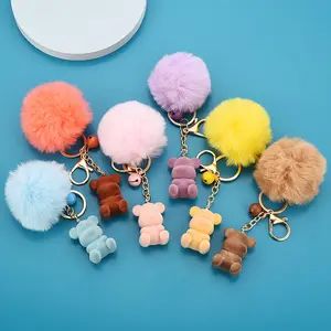 Nette Flock ing Cartoon Bär Schlüssel bund Schlüssel ring Oso Frauen Mädchen Fluffy Ball Pompon Pelz Schlüssel anhänger Candy Farbe Cartoon Tasche Charms