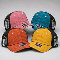 Casquette de baseball trucker unisexe décontractée style streetwear avec visière incurvée, dos en maille respirante, couleur unie délavée à l'eau et patch logo – Vente en gros