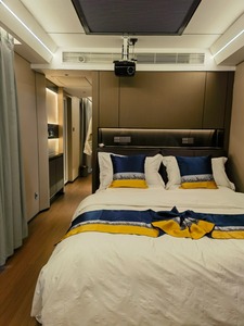 Cabaña Cápsula Espacial Contemporánea <span class=keywords><strong>para</strong></span> Patio Trasero en Canadá, Ideal <span class=keywords><strong>para</strong></span> Glamping, Negocios y Escapadas <span class=keywords><strong>de</strong></span> <span class=keywords><strong>Fin</strong></span> <span class=keywords><strong>de</strong></span> <span class=keywords><strong>Semana</strong></span> con Materiales Ecológicos - Product Image 4