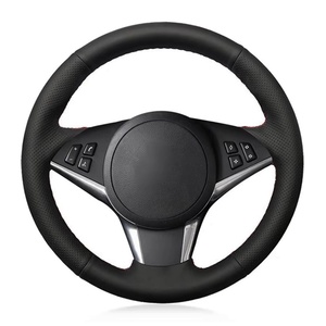 Housse de <span class=keywords><strong>volant</strong></span> de voiture personnalisée DIY pour <span class=keywords><strong>BMW</strong></span> <span class=keywords><strong>E60</strong></span> E61 530d 545i 550i E63 E64 630i 645Ci 650i Tresse en cuir pour <span class=keywords><strong>volant</strong></span> - Product Image 1