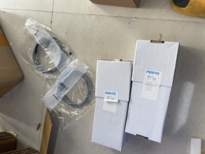 Vanne magnétique et câble de connexion MFH-5-1/2 - Product Image 1