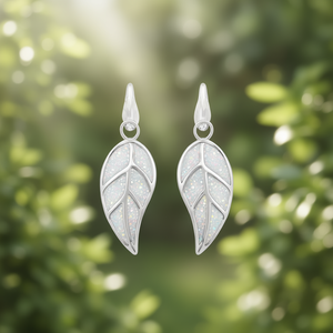 Boucles d'oreilles pendantes en or blanc, argent 925, quartz arc-en-ciel serti clos, bijoux romantiques en cristal pour femme, à porter au quotidien - Product Image 2