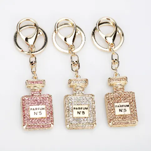Luxury Fashion Cute Crystal Perfume Keychain Rhinestone Keychain Handbag Key Holder