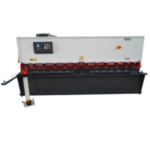 Cisaille hydraulique robuste 6 mm × 2500 mm à poutre oscillante pour la découpe de tôles métalliques, idéale pour l'atelier - Product Image 1