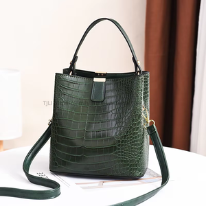 Wholesale Pu Leather Luxury Women Bucket Bags Design Ladies Sling Tote Bags Hand Bag Trendy Women's <b>Handbag</b> for Lady - Product Image 6