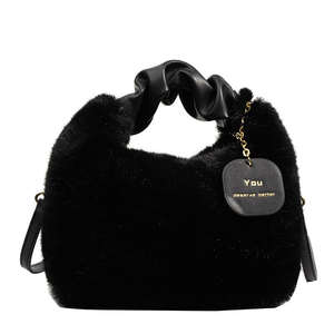 Nouveau sac à main en peluche d'hiver avec une jolie poignée en cuir PU, sac bandoulière à épaule unique - Product Image 2