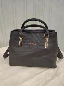 2023二手袋中国供应商100件混合二手袋 - Product Image 2