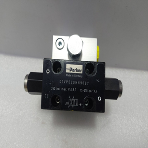 วาล์วควบคุมทิศทาง D1VP020HN9087 ของแท้ใหม่เอี่ยม 350 ร็อด แม็กซ์ พี,ออน,บี,ที 15-210 มีสินค้าในคลัง ควบคุมการเขียนโปรแกรม PLC - Product Image 1