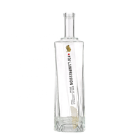 Kustom Logo terukir 750ml persegi kristal Decanter dengan kacamata Set dalam kotak hadiah untuk Whisky Decanter koktail anggur botol