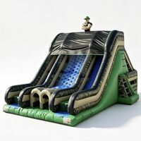 Château gonflable géant Triple Menace de 24 pieds - Matériau PVC pour usage commercial et domestique en extérieur