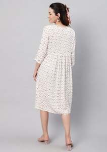 Robe d'été élégante pour femmes, légère, décontractée, style boutique, robe pour femmes, design moderne élégant - Product Image 2