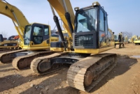 Excavatrice sur chenilles d'occasion CAT 325D/325D2 de 25 tonnes, moteur 140 kW, godet de 1,2 m, forte puissance de creusement, équipement lourd à vendre
