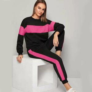 Conjunto de chándal para mujer, chándal personalizado, conjunto de dos piezas, pantalones de chándal - Product Image 1