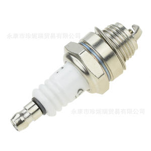 Bougie d'allumage Li-Ning SP004-L7T Platinum pour moteur à essence 47 49 80CC à deux temps, pièce de rechange pour tondeuse à gazon et tronçonneuse - Product Image 3