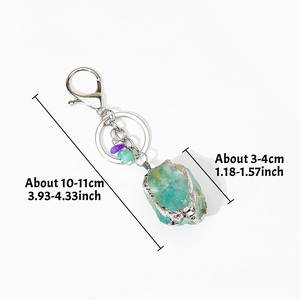 Vente en gros d'objets artisanaux en cristal, porte-clés en <span class=keywords><strong>pierre</strong></span> brute naturelle, charme de sac Reiki, pendentif clé, cadeau - Product Image 2