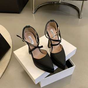 รองเท้าส้นตึกแบบสวมสำหรับผู้หญิงรุ่นใหม่ปี 2025 รองเท้าส้นสูงหัวแหลมแฟชั่น รองเท้าแตะส้นสูงลำลองสำหรับฤดูร้อน รองเท้าส้นหนาสำหรับผู้หญิง - Product Image 3