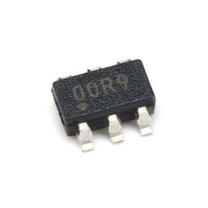 วงจรรวมคุณภาพสูงแบบกำหนดเองขายส่ง Ic Pic10f200t-i/ot - Product Image 1